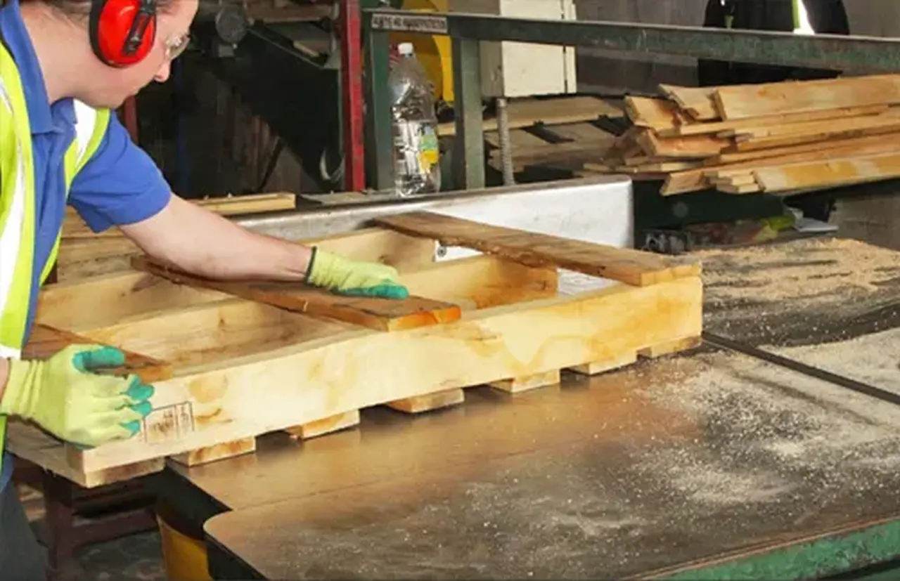 Eskişehir Ahşap Palet Alım Satım ve Tamir Hizmetleri